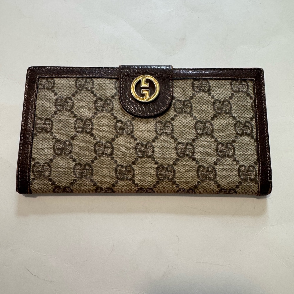 Gucci Brown‎ Continental Wallet with Iconic Monogram